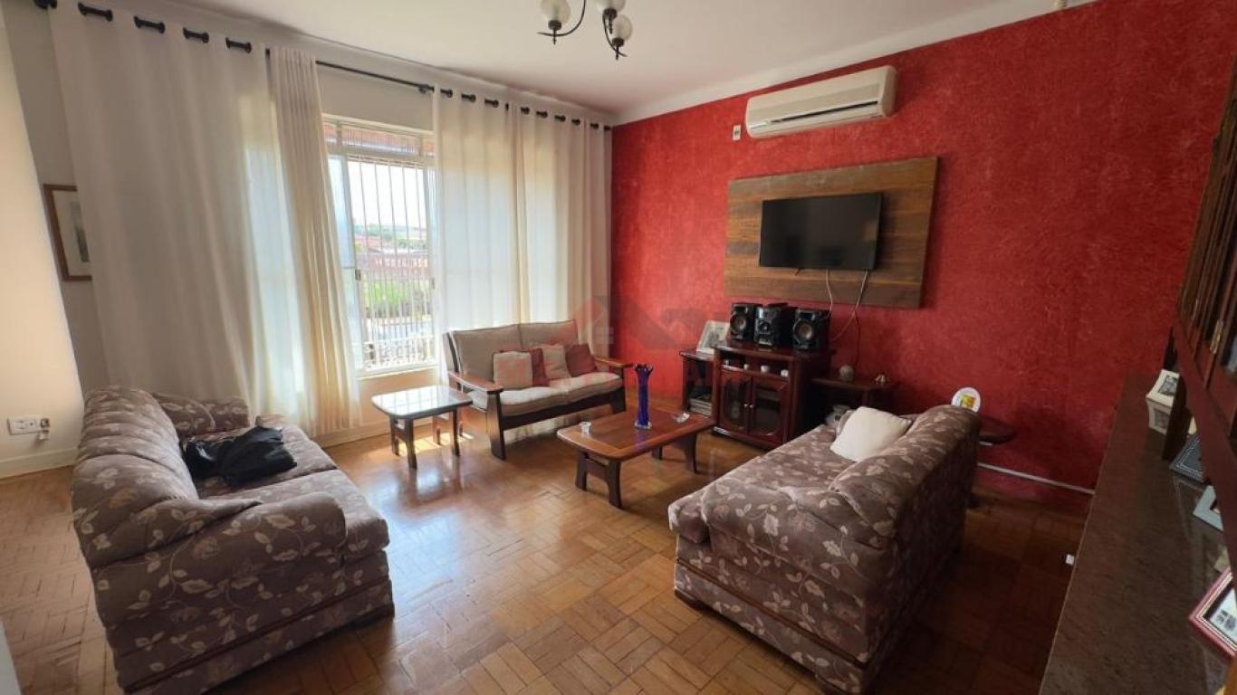 CASA NA Centro em Assis