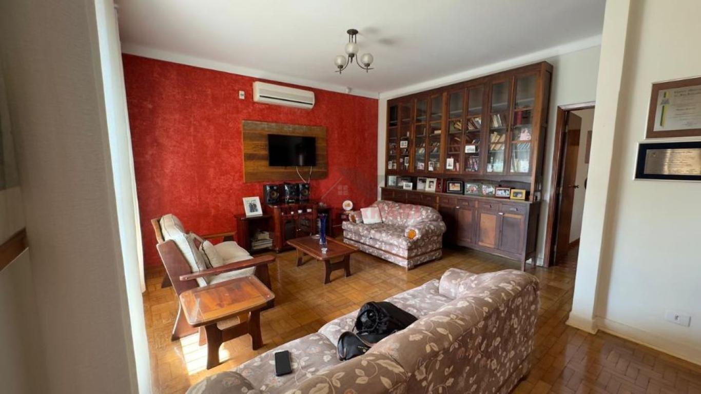 CASA NA Centro em Assis