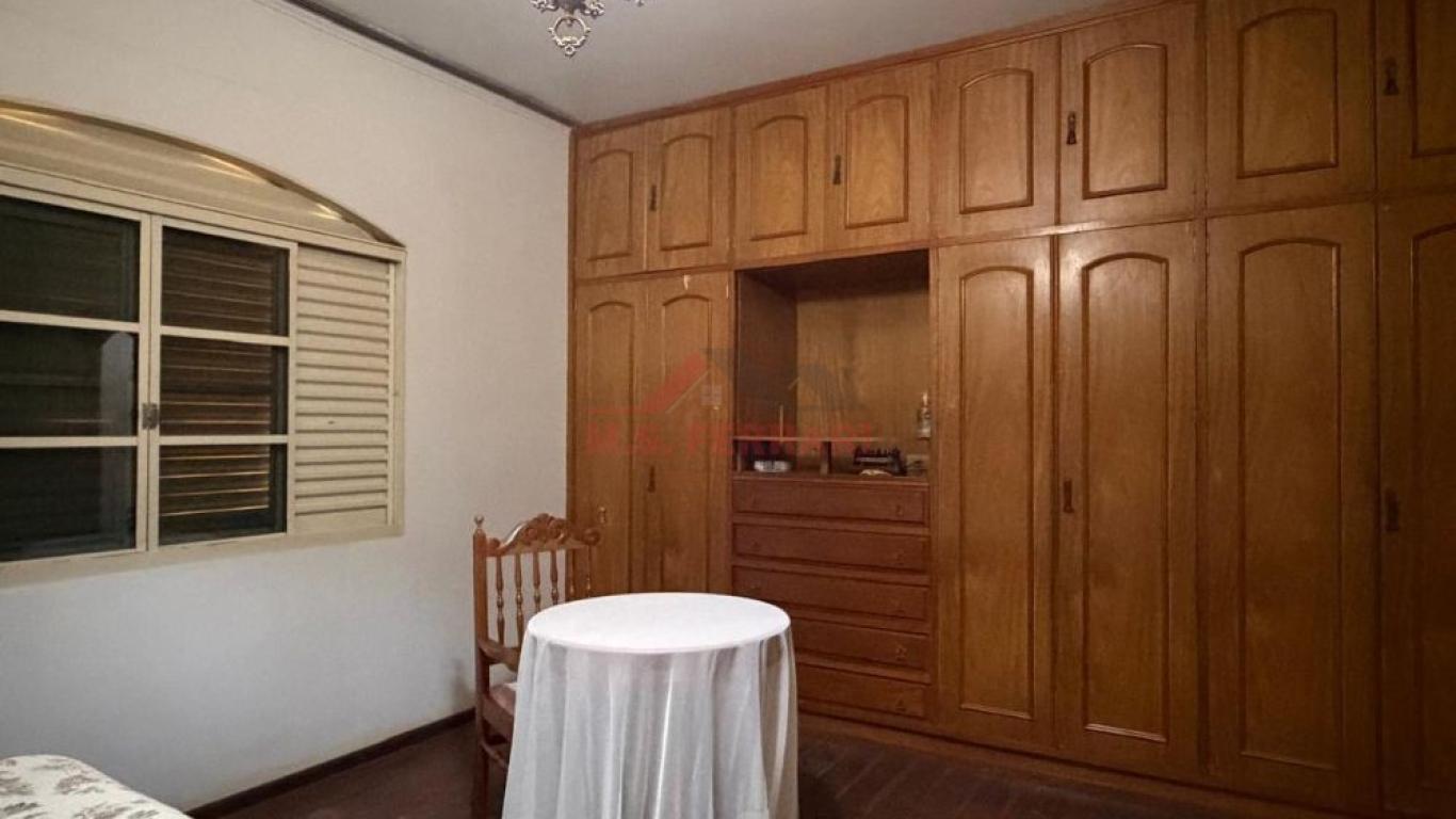 CASA NA Centro em Pedrinhas Paulista