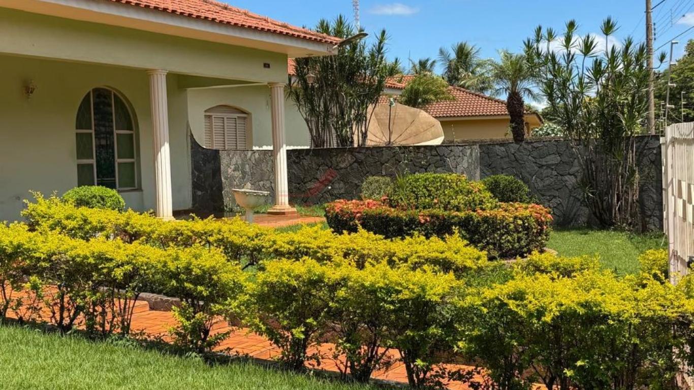 CASA NA Centro em Pedrinhas Paulista