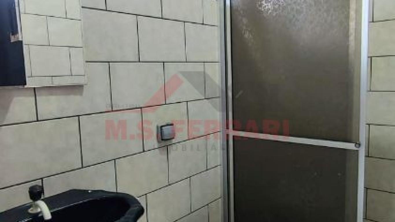 CASA NA Vila Cambuí em Assis