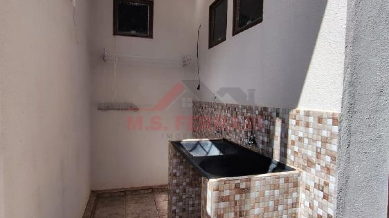 CASA NA Vila Cambuí em Assis