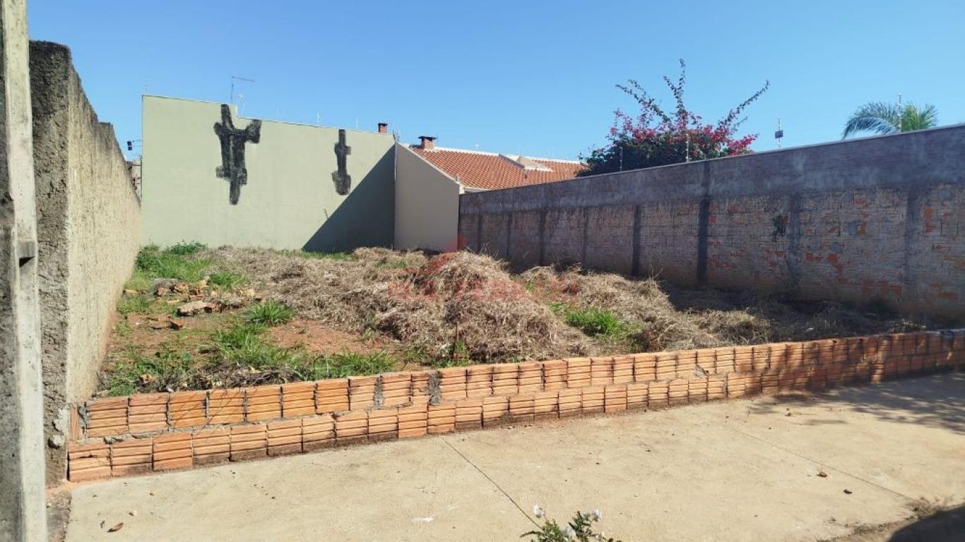 TERRENO NO Residencial Aquarius em Assis