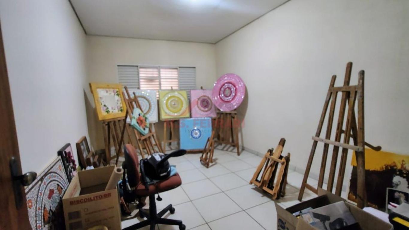 PONTO COMERCIAL NA Vila Rosangela em Assis