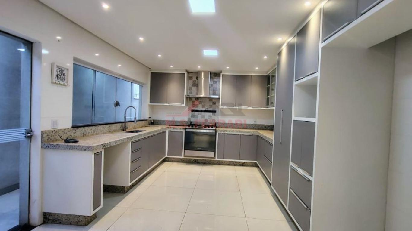 CASA NA Centro em Assis