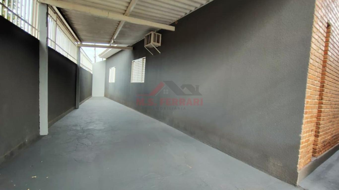 CASA NA Vila Brasileira em Assis