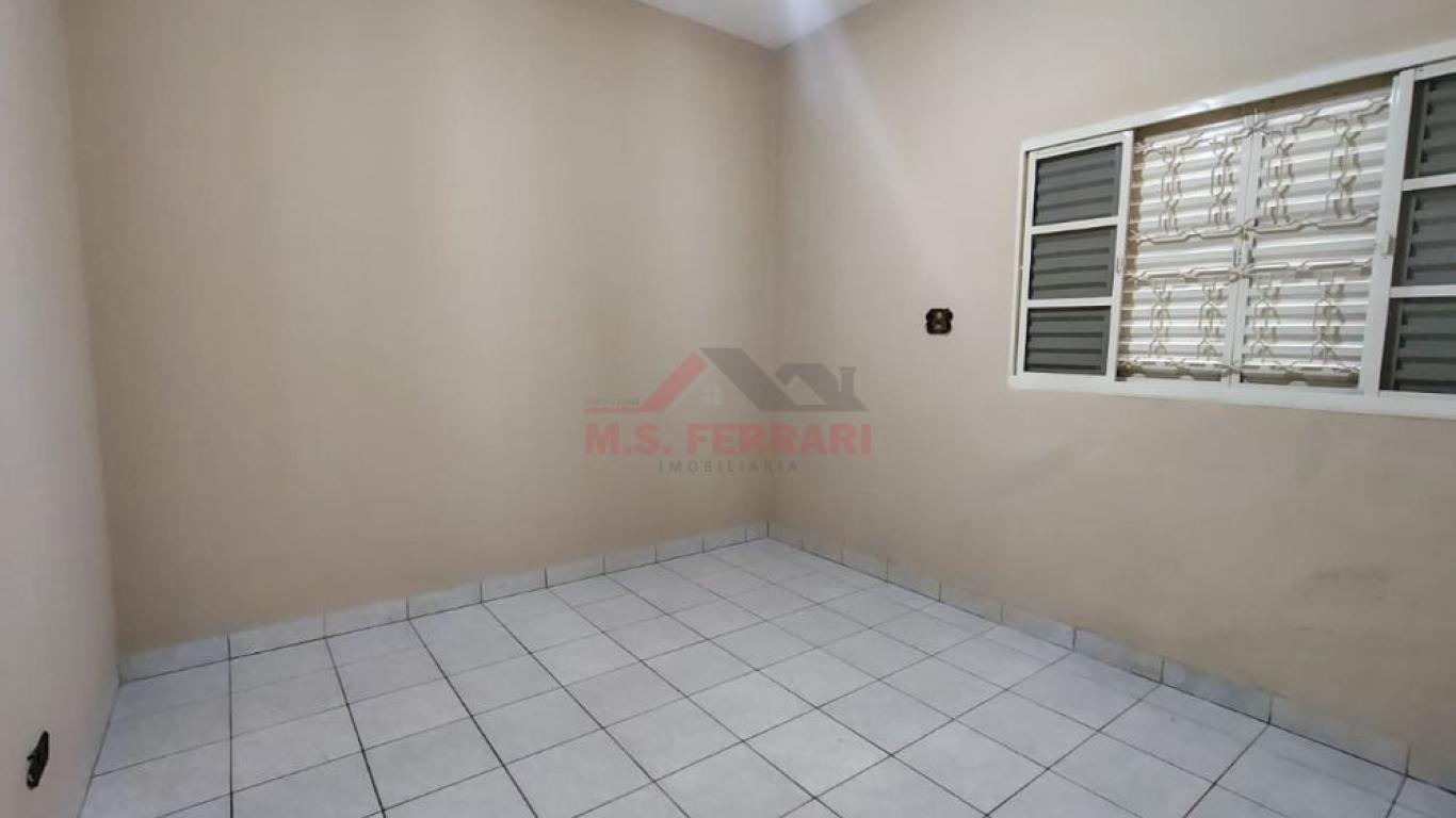 CASA NA Vila Brasileira em Assis