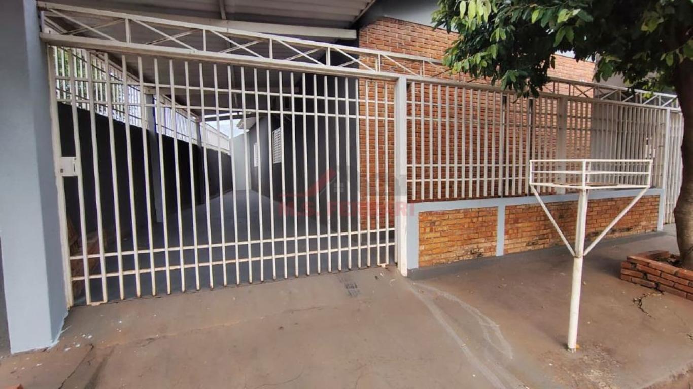 CASA NA Vila Brasileira em Assis