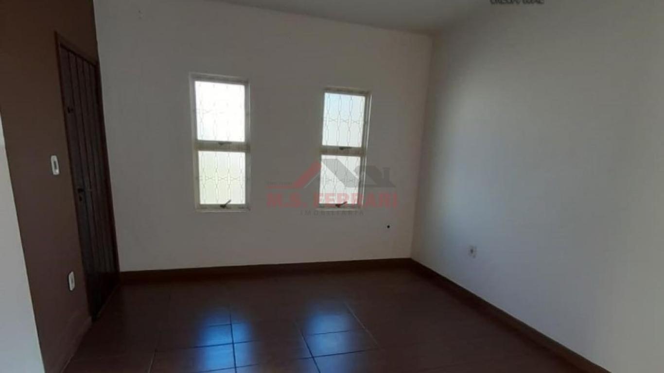 CASA NA Vila Rodrigues em Assis