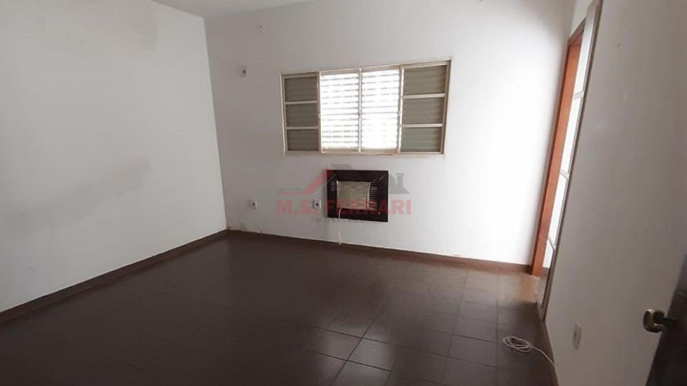 CASA NA Vila Rodrigues em Assis