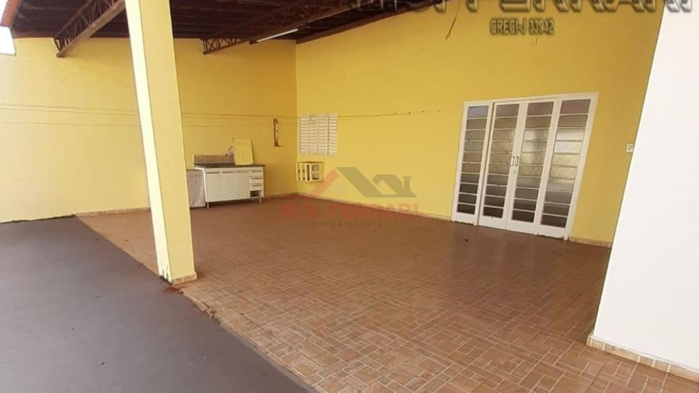 CASA NA Vila Rodrigues em Assis