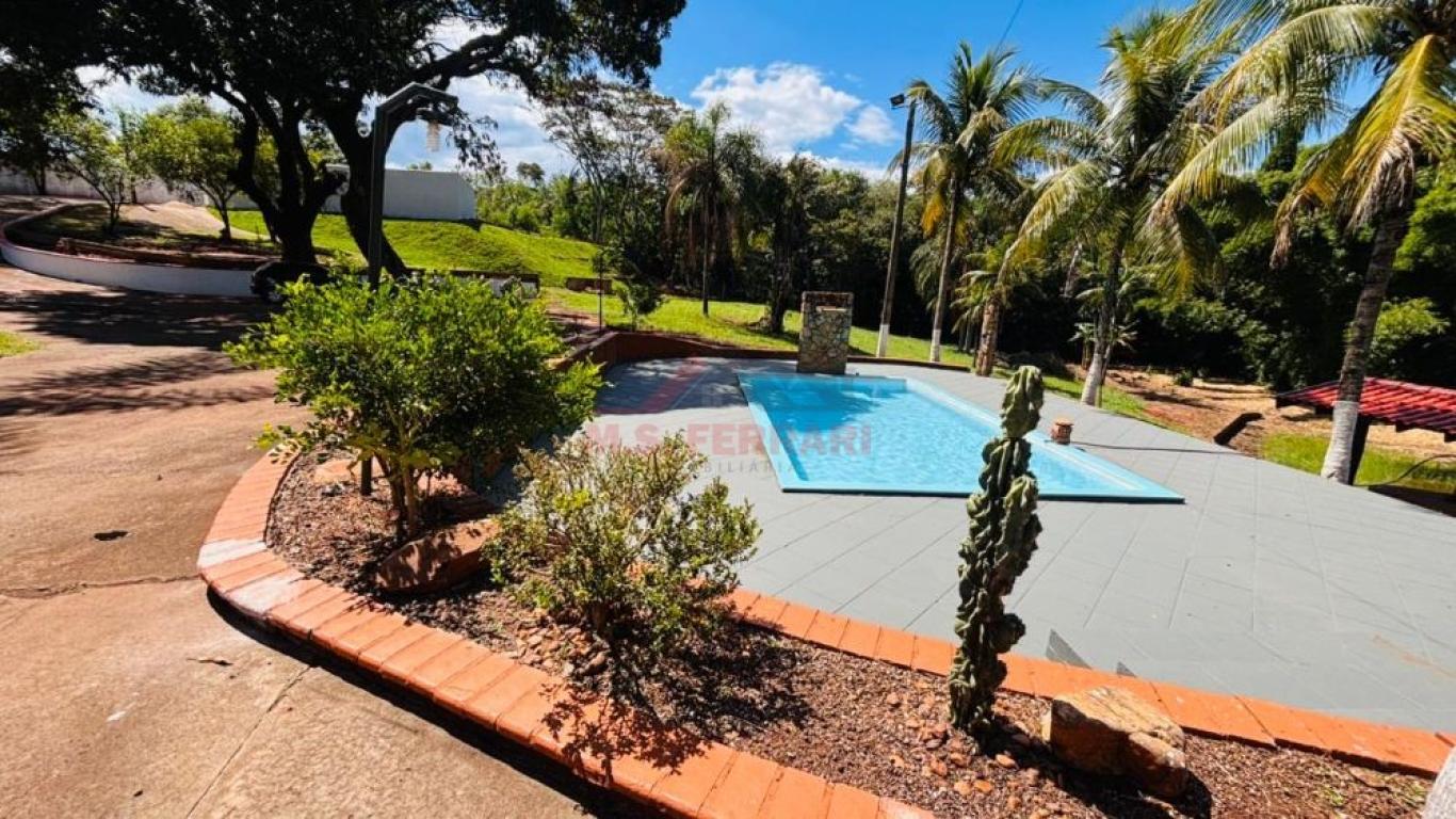 CHÁCARA NO San Fernando Valley em Assis