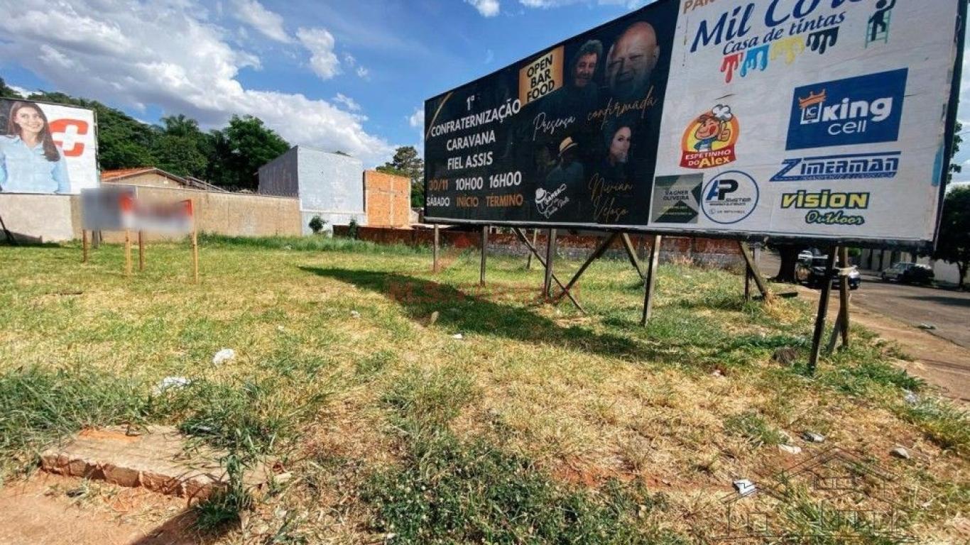 TERRENO NO SAN FERNANDO DO VALLEY em Assis