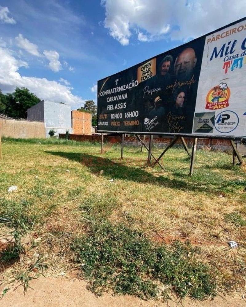 TERRENO NO SAN FERNANDO DO VALLEY em Assis