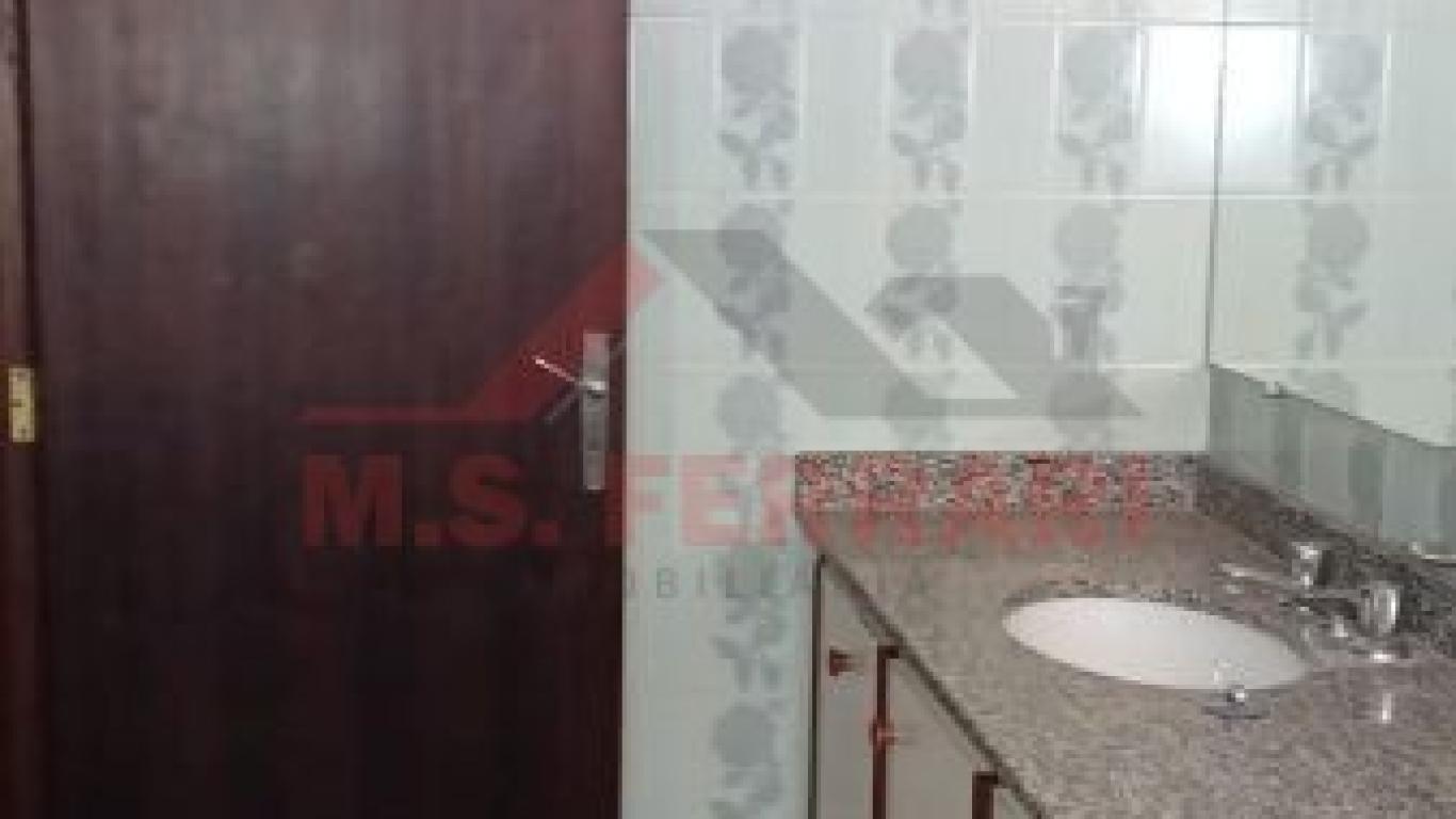 APARTAMENTO NA Centro em Assis