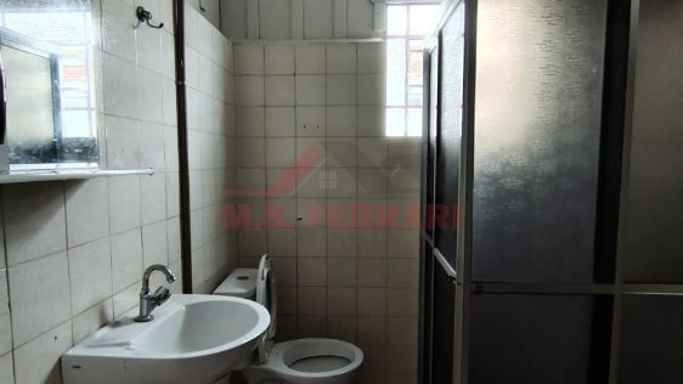 CASA NA Vila Central em Assis