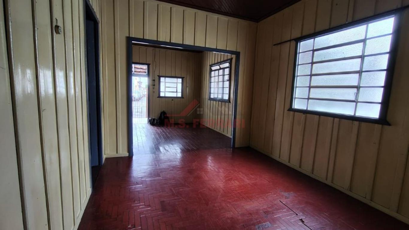 CASA NA Vila Central em Assis