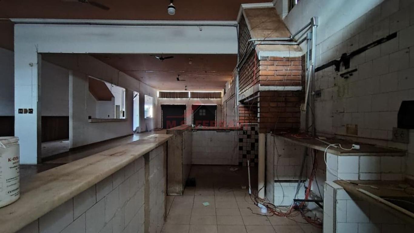 PONTO COMERCIAL NO San Fernando Valley em Assis