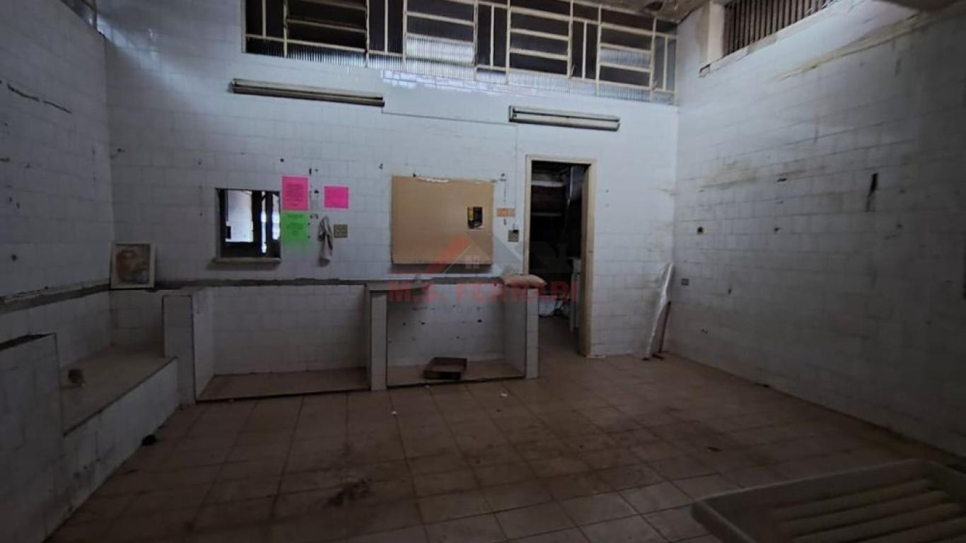 PONTO COMERCIAL NO San Fernando Valley em Assis