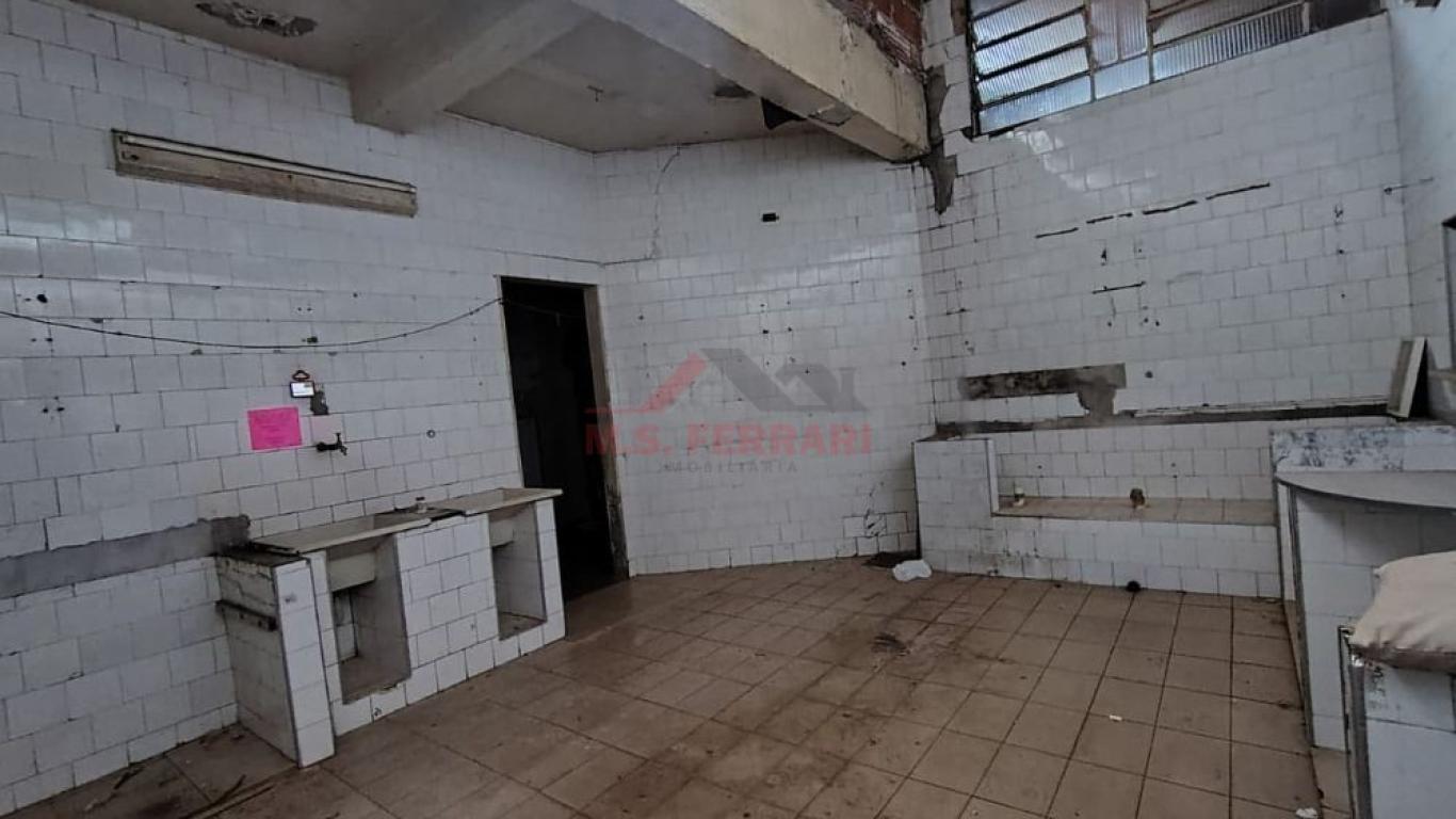 PONTO COMERCIAL NO San Fernando Valley em Assis