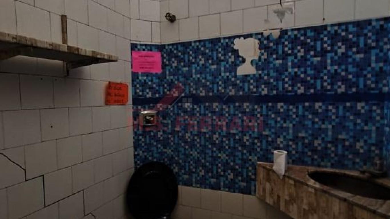 PONTO COMERCIAL NO San Fernando Valley em Assis