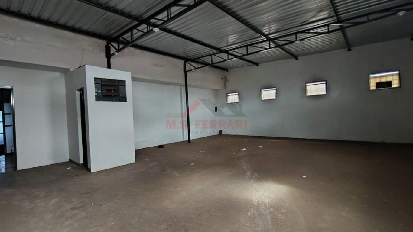 PONTO COMERCIAL NO San Fernando Valley em Assis