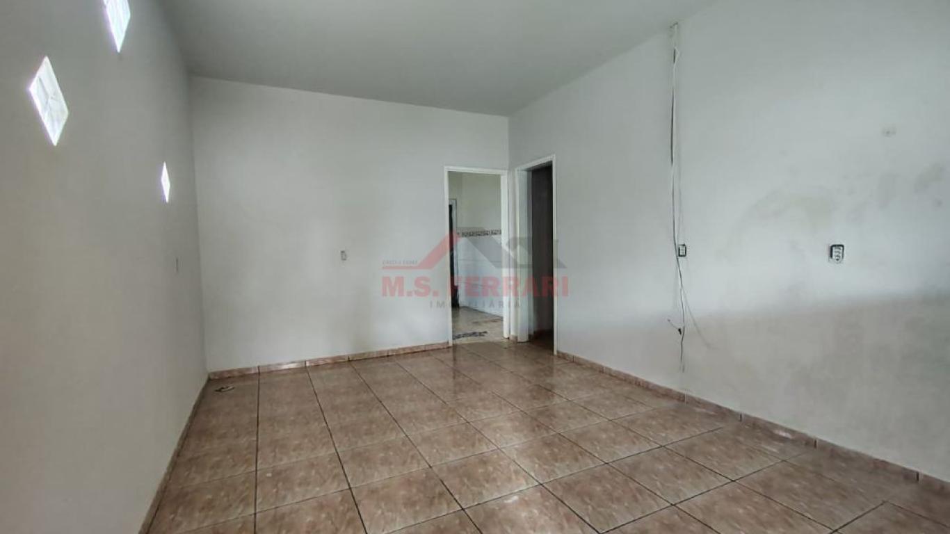 CASA NO Parque Universitário em Assis