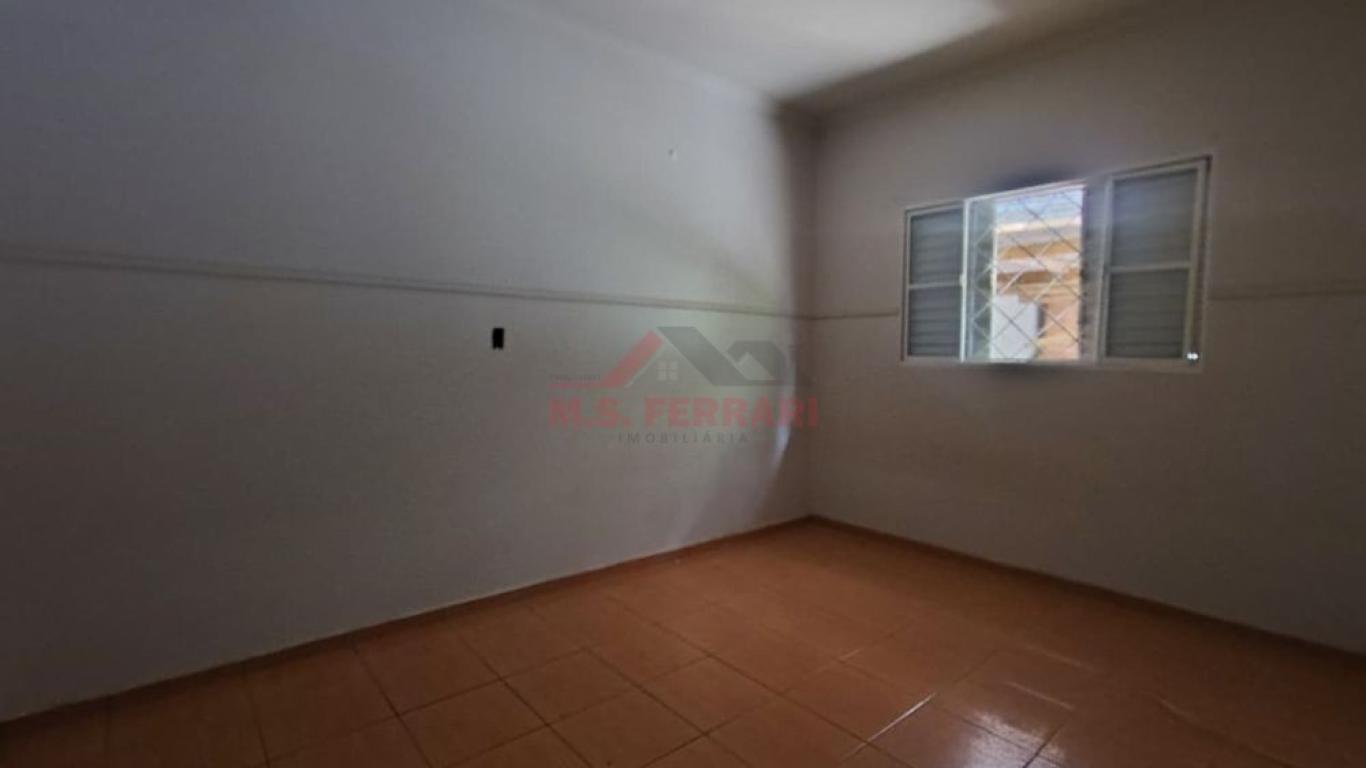 CASA NO Parque Universitário em Assis