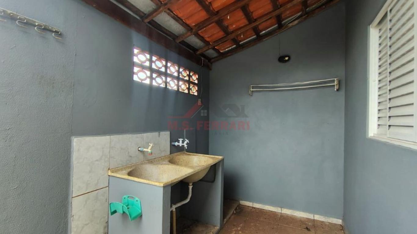 CASA NA Vila Progresso em Assis