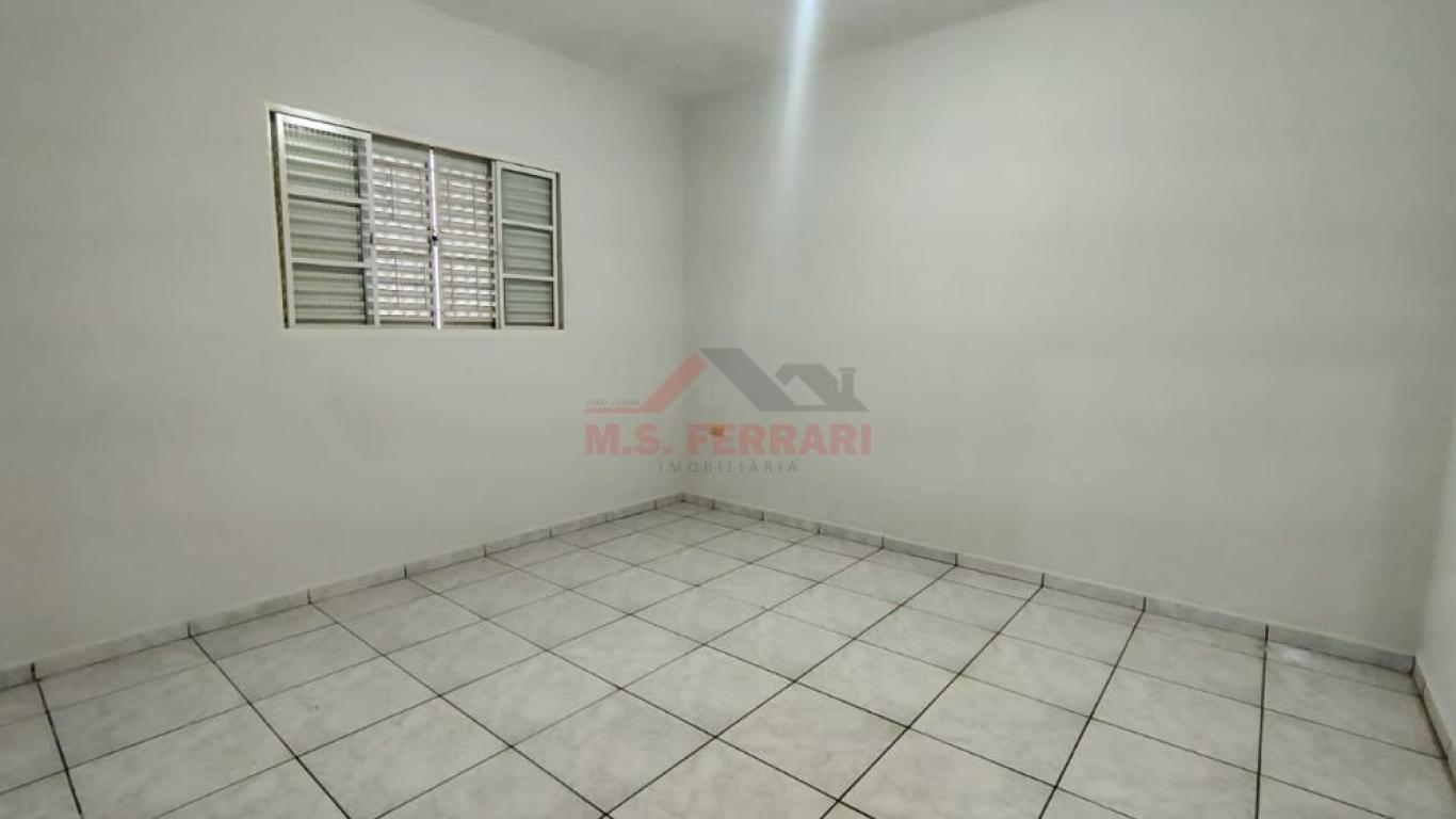 CASA NA Vila Progresso em Assis