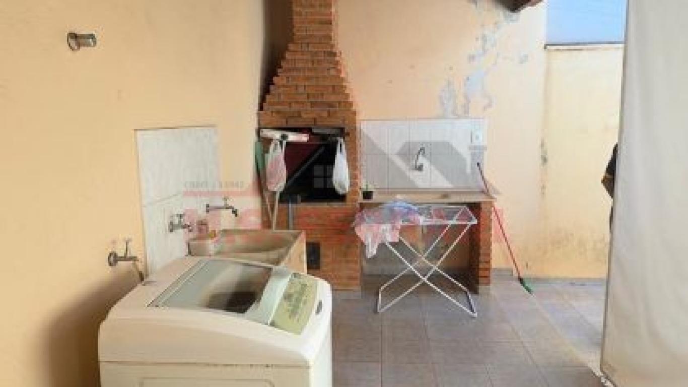 CASA NO Jardim Europa em Assis