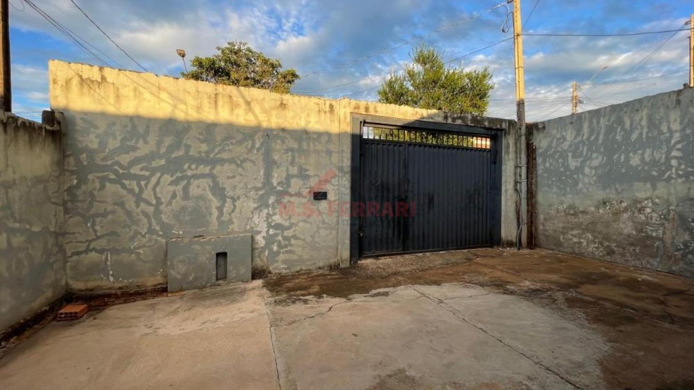 CASA NA Vila São Benedito em Assis