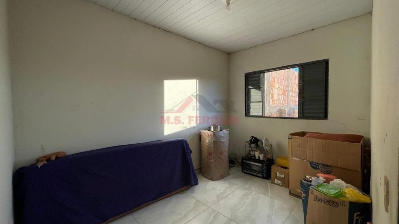 CASA NA Vila São Benedito em Assis