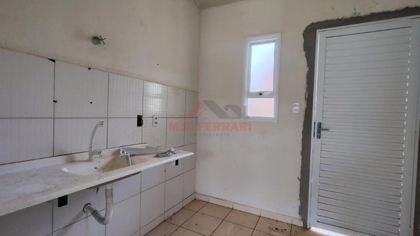 CASA NO Jardim Nossa Senhora de Fátima em Assis