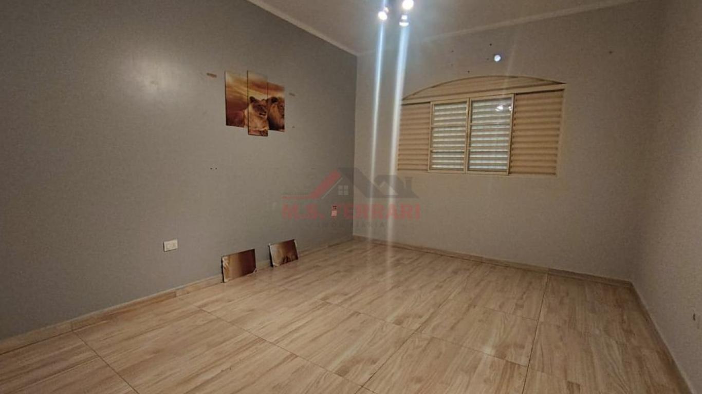 CASA NA Vila Prudenciana em Assis