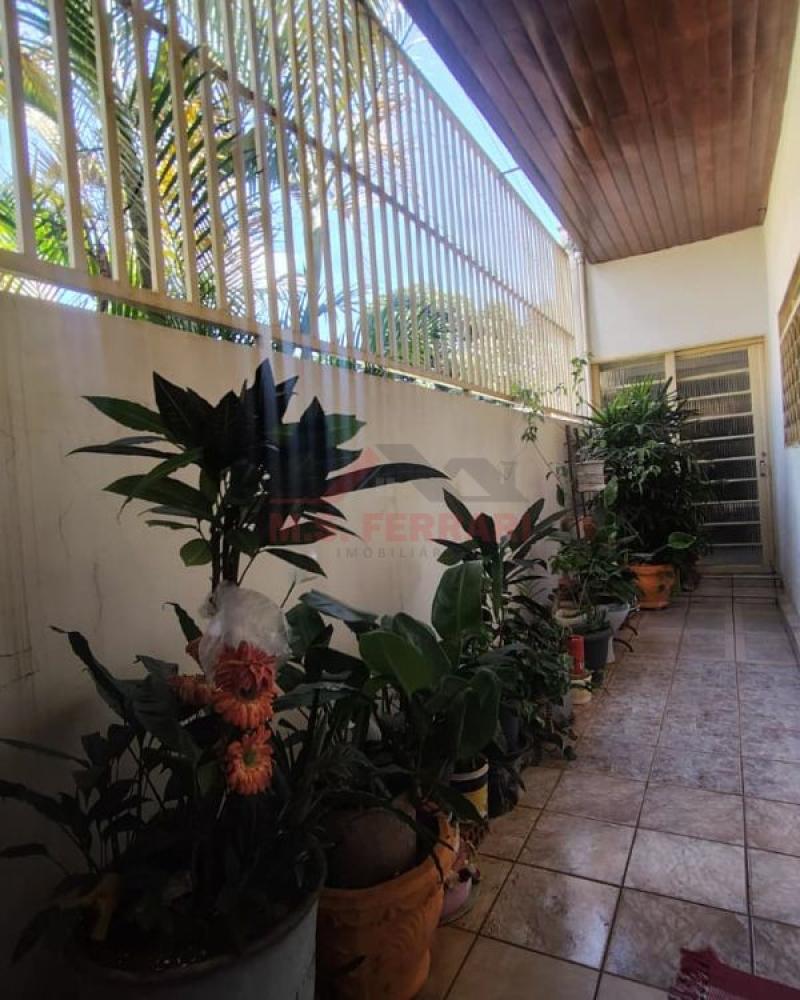 CASA NA Vila Cambuí em Assis