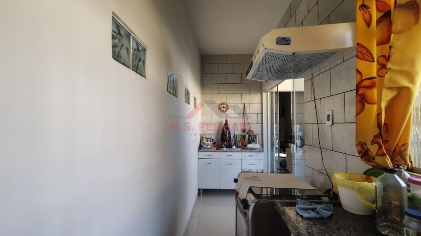 CASA NA Vila Cambuí em Assis