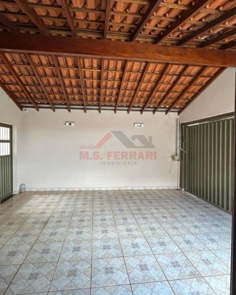 CASA NA Vila Paraíso em Assis