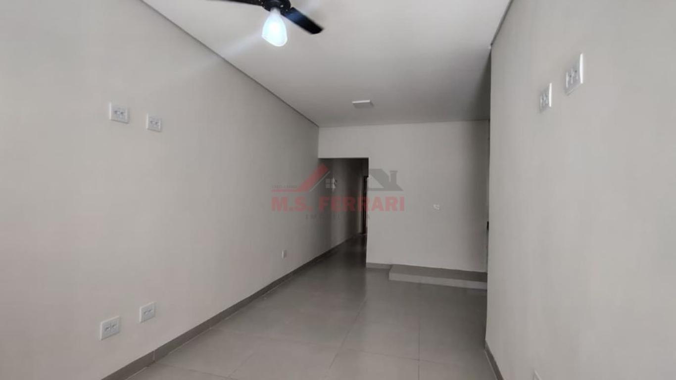 CASA NA Vila Central em Assis