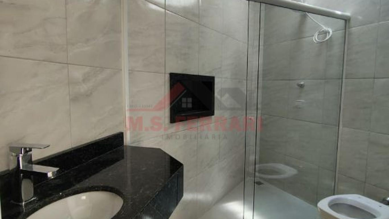 CASA NA Vila Central em Assis