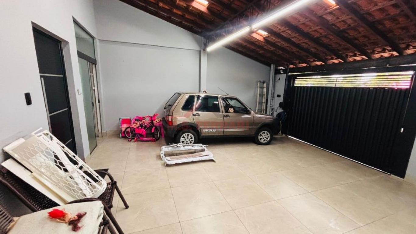 CASA NA Vila Xavier em Assis