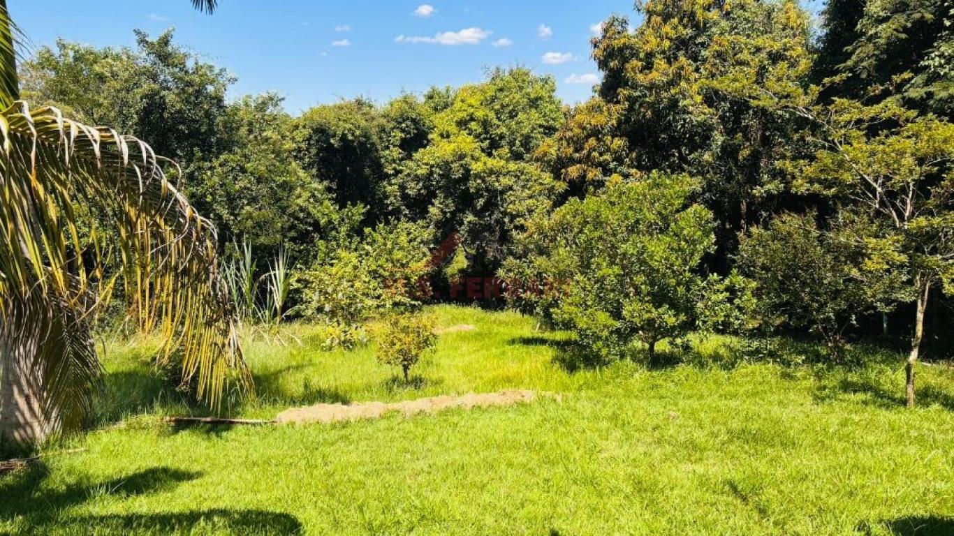 CHÁCARA NO Residencial Esmeralda Park em Assis