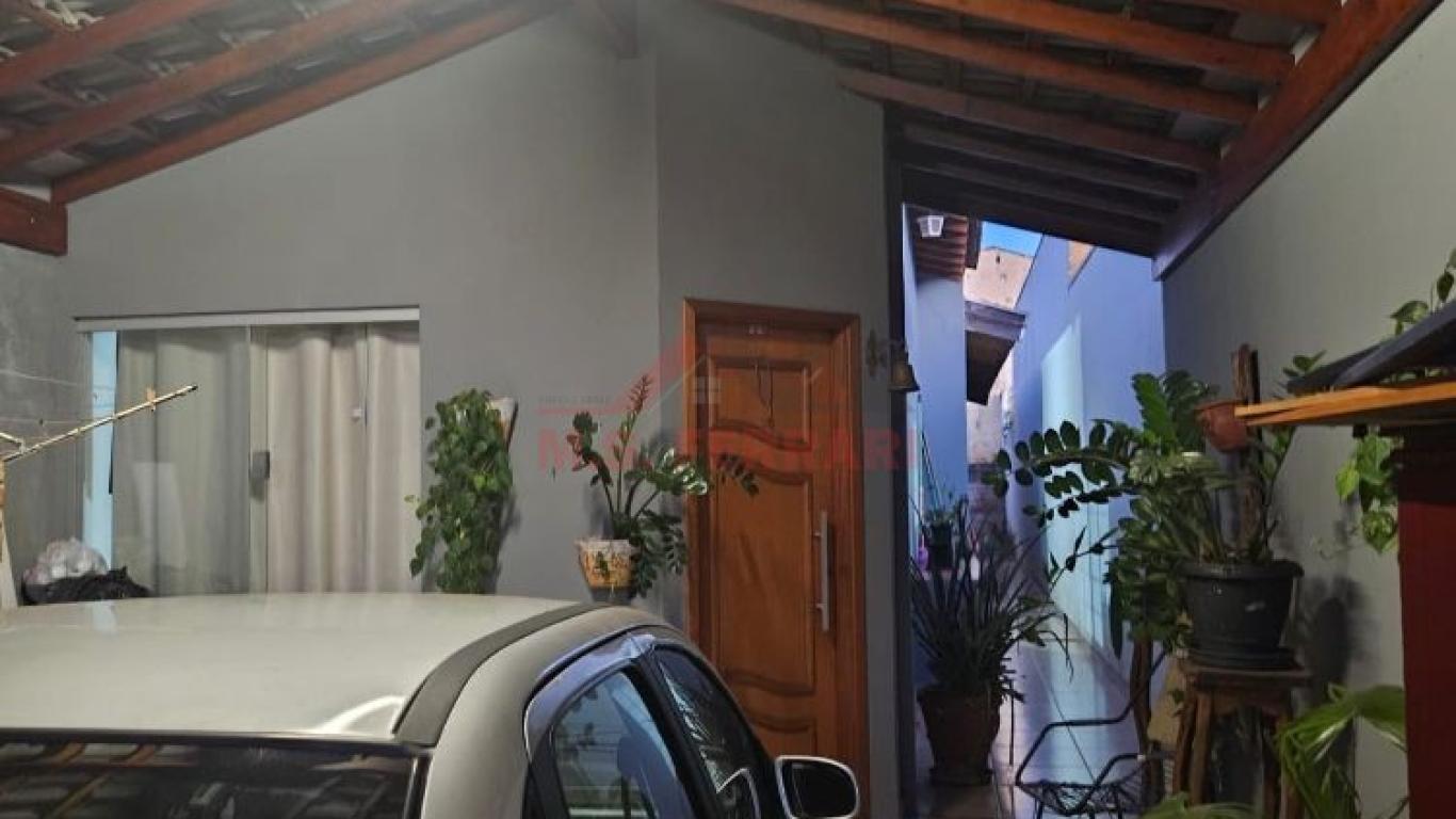 CASA NA Vila Maria Izabel em Assis
