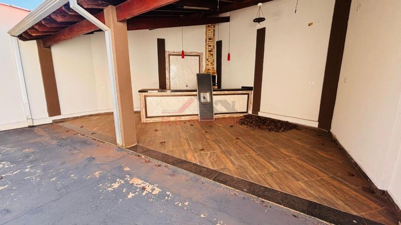 CASA NA Vila Prudenciana em Assis