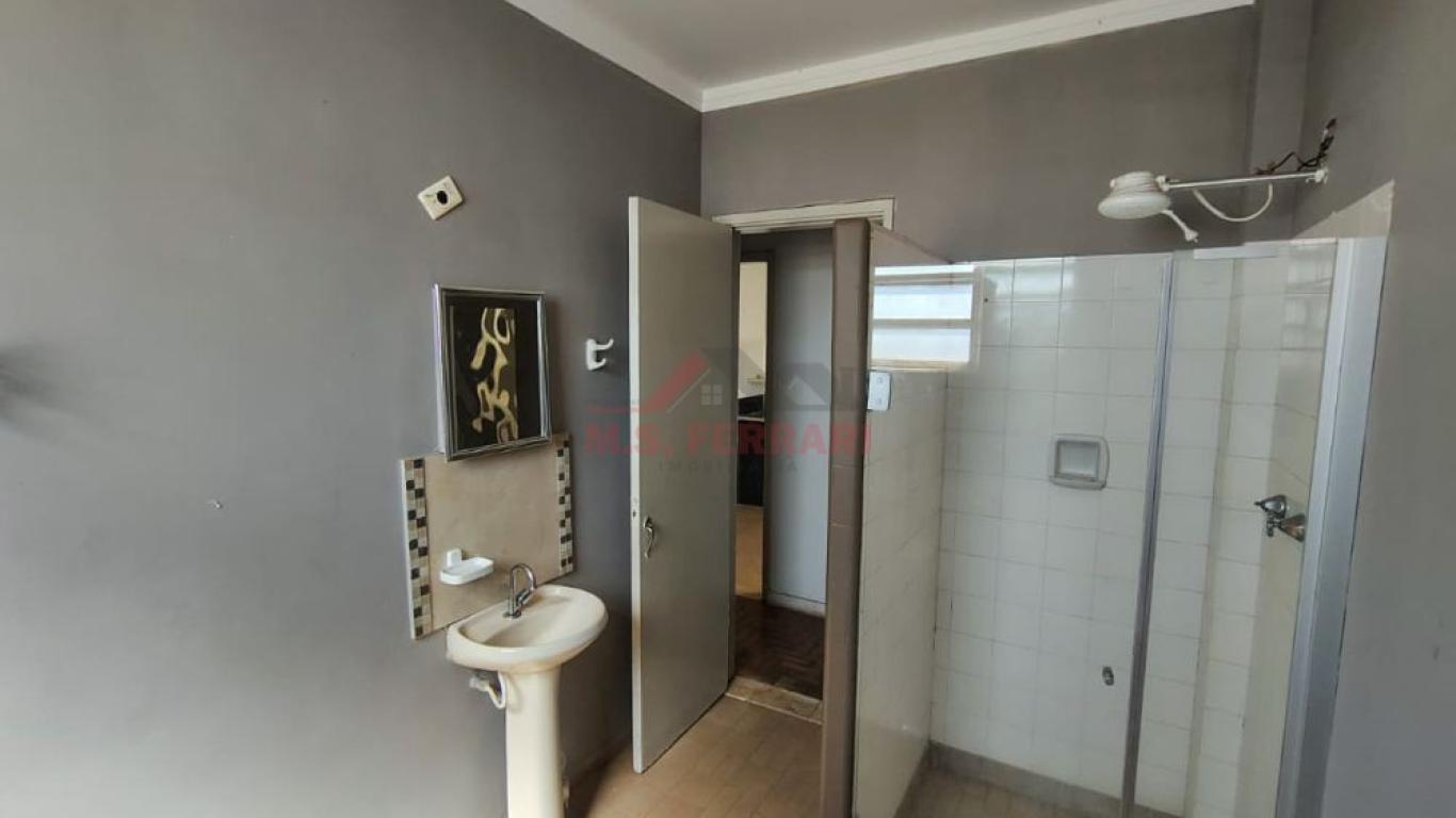 APARTAMENTO NA Centro em Assis