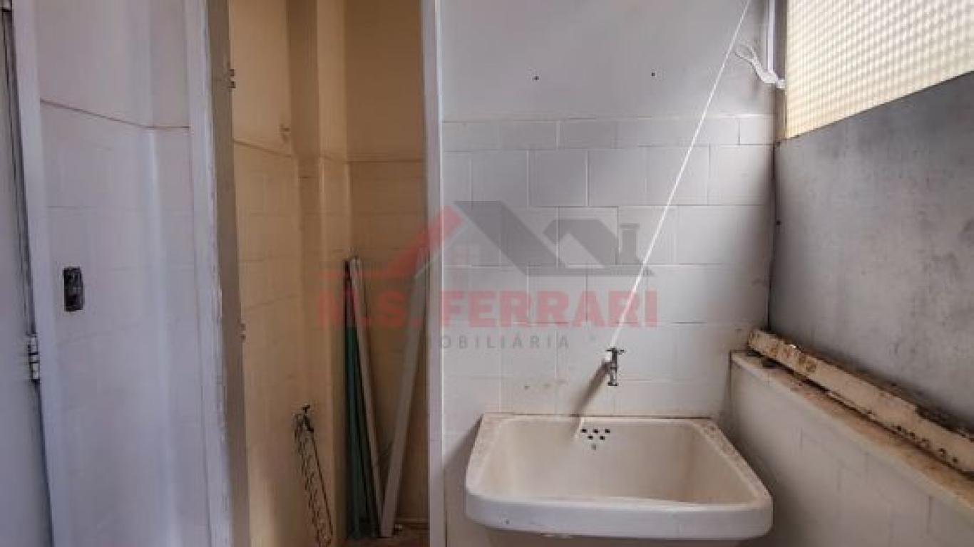APARTAMENTO NA Centro em Assis