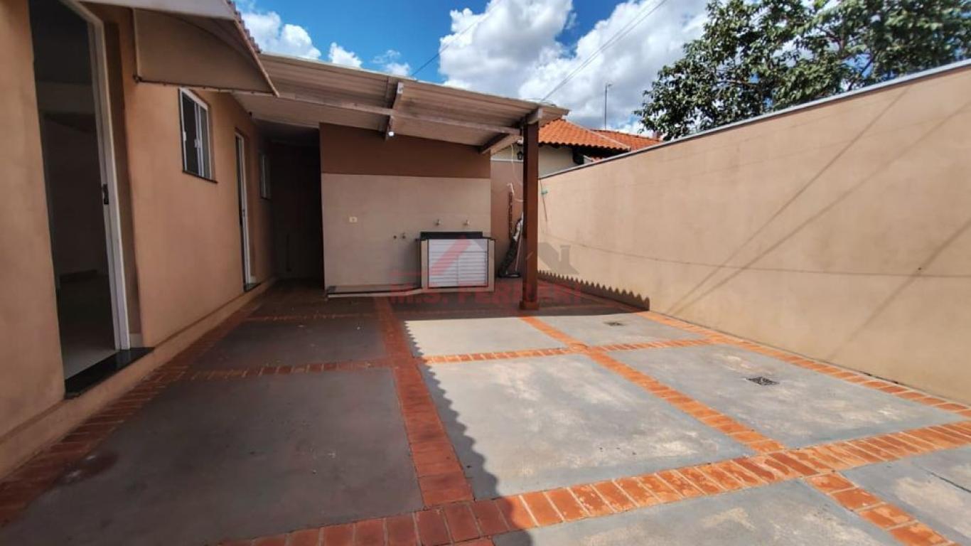 CASA NA Vila Claudia em Assis