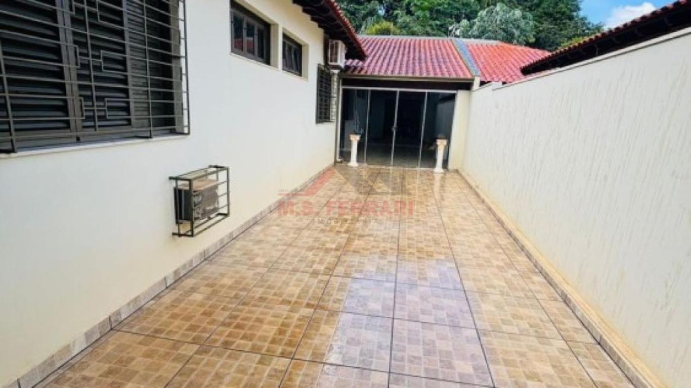 CASA NO Jardim Europa em Assis