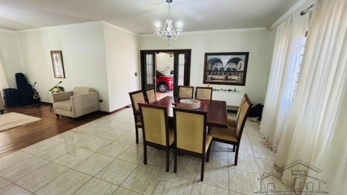 CASA NO Jardim Europa em Assis