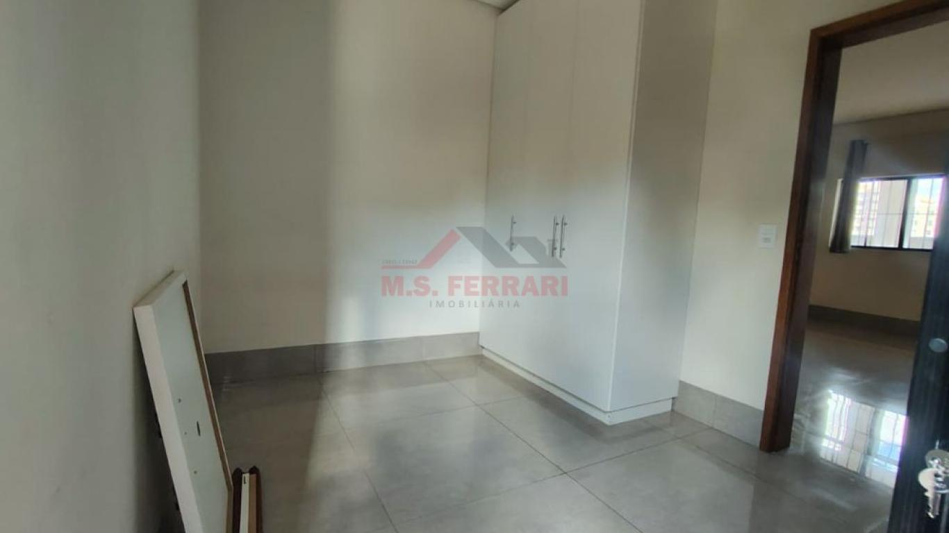 APARTAMENTO NA Centro em Assis